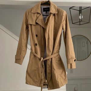 Banana Republic Tan Trench Coat